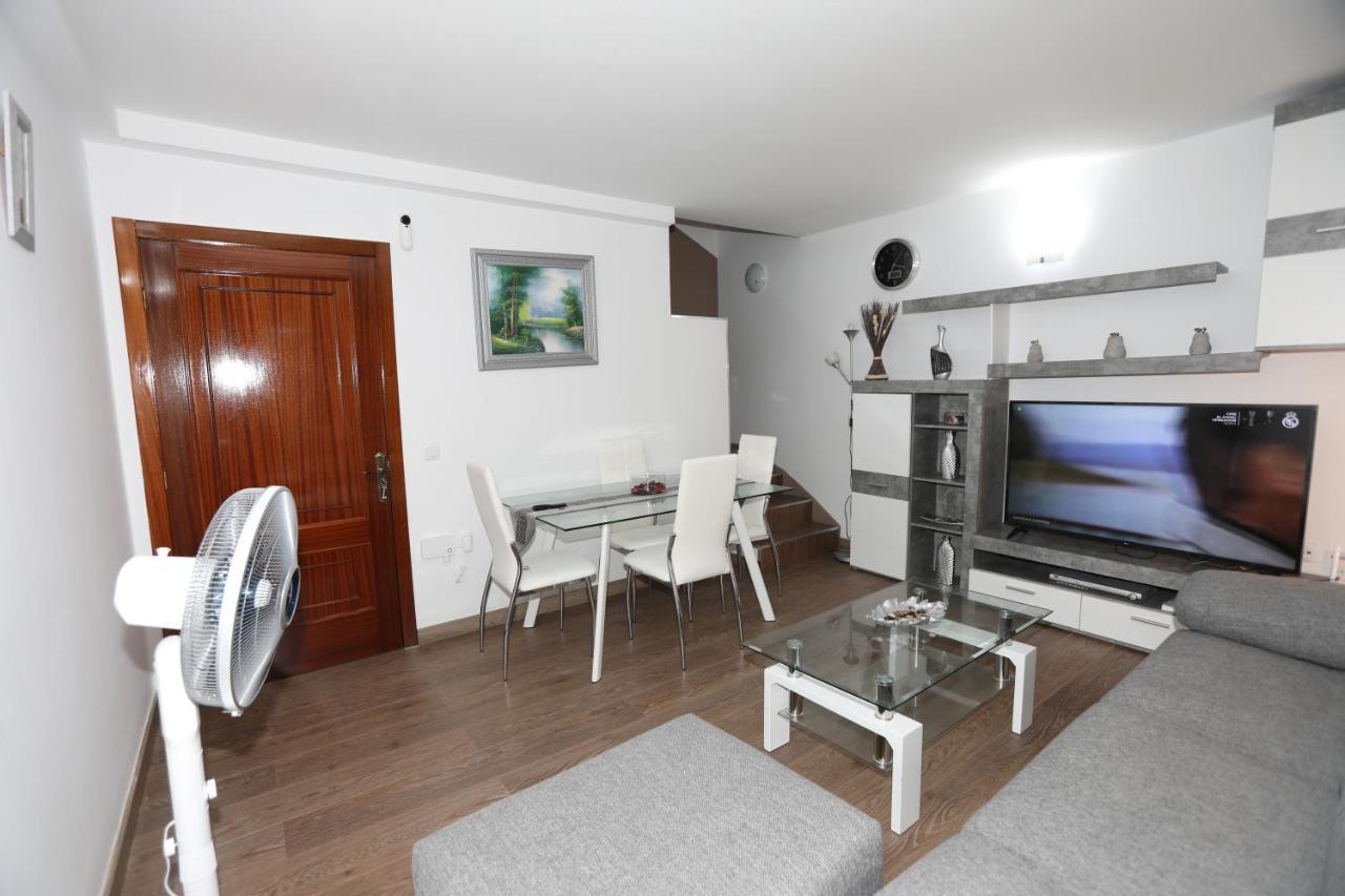 Keur Fina Apartment Costa De Antigua Bagian luar foto